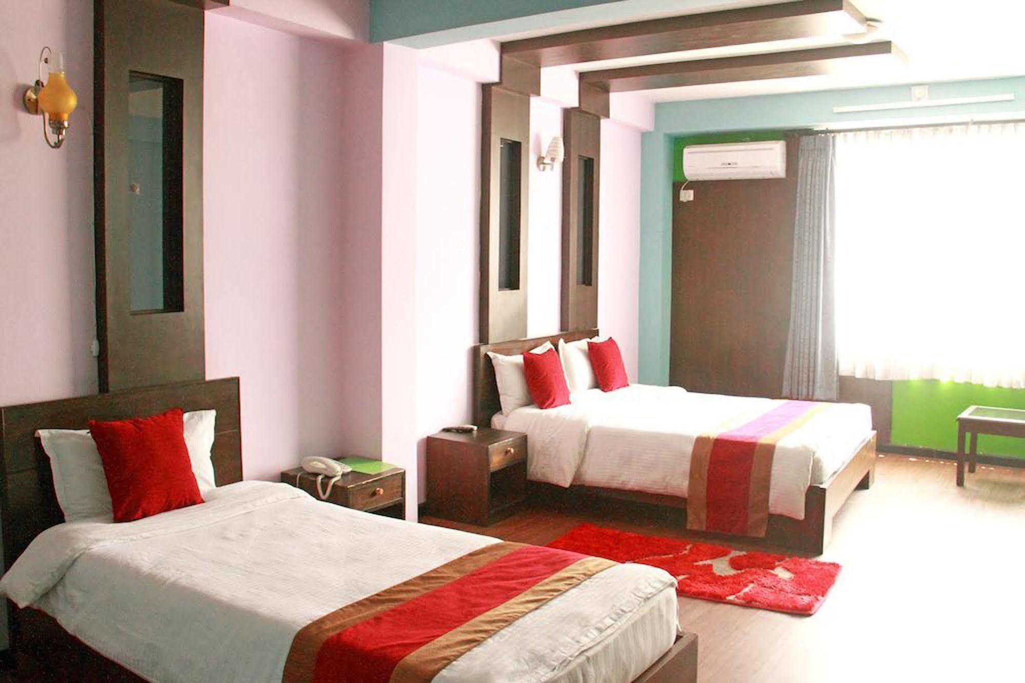 Hotel Family Home Kathmandu Ngoại thất bức ảnh