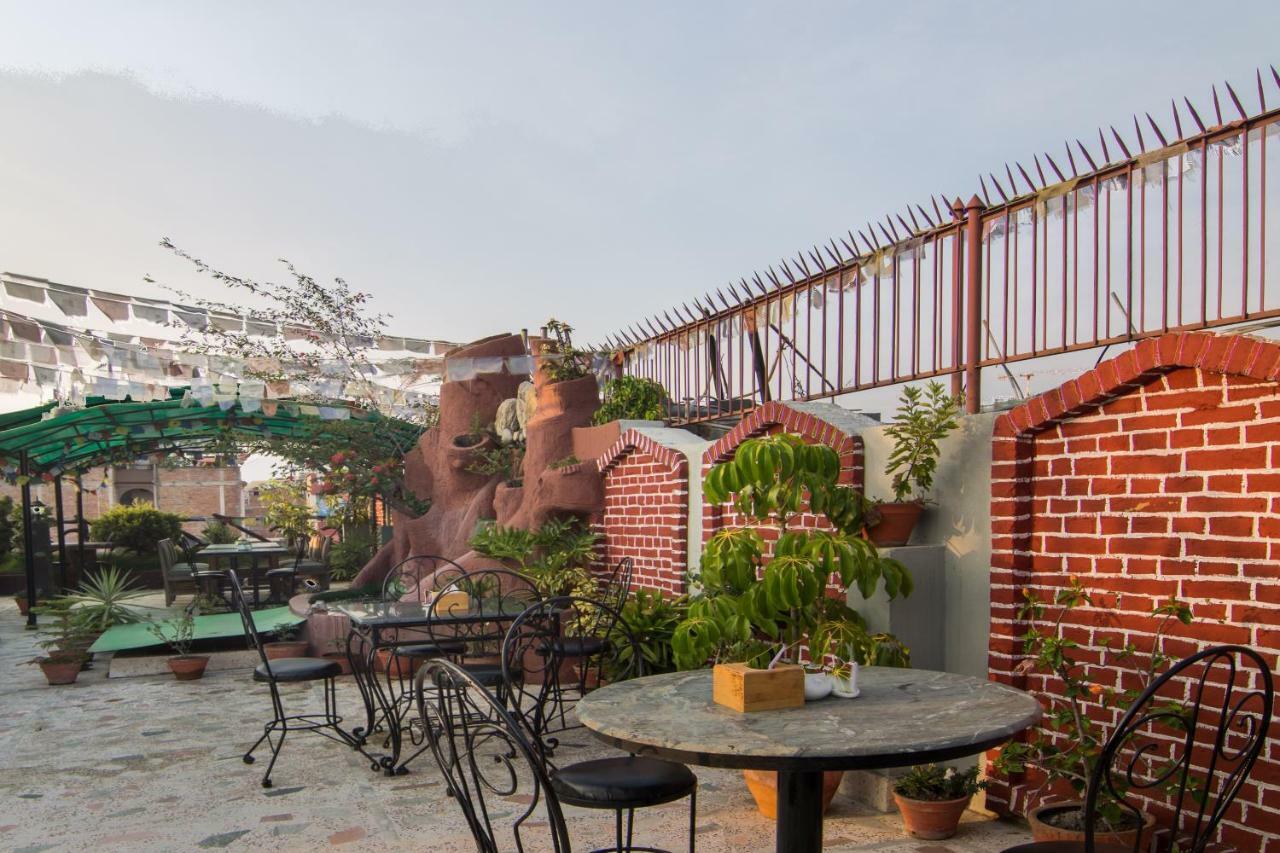 Hotel Family Home Kathmandu Ngoại thất bức ảnh